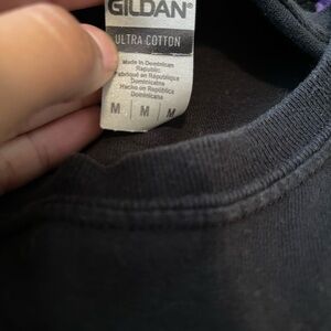 Gildan Ultra Cotton Black LOONEY TUNES shirt.